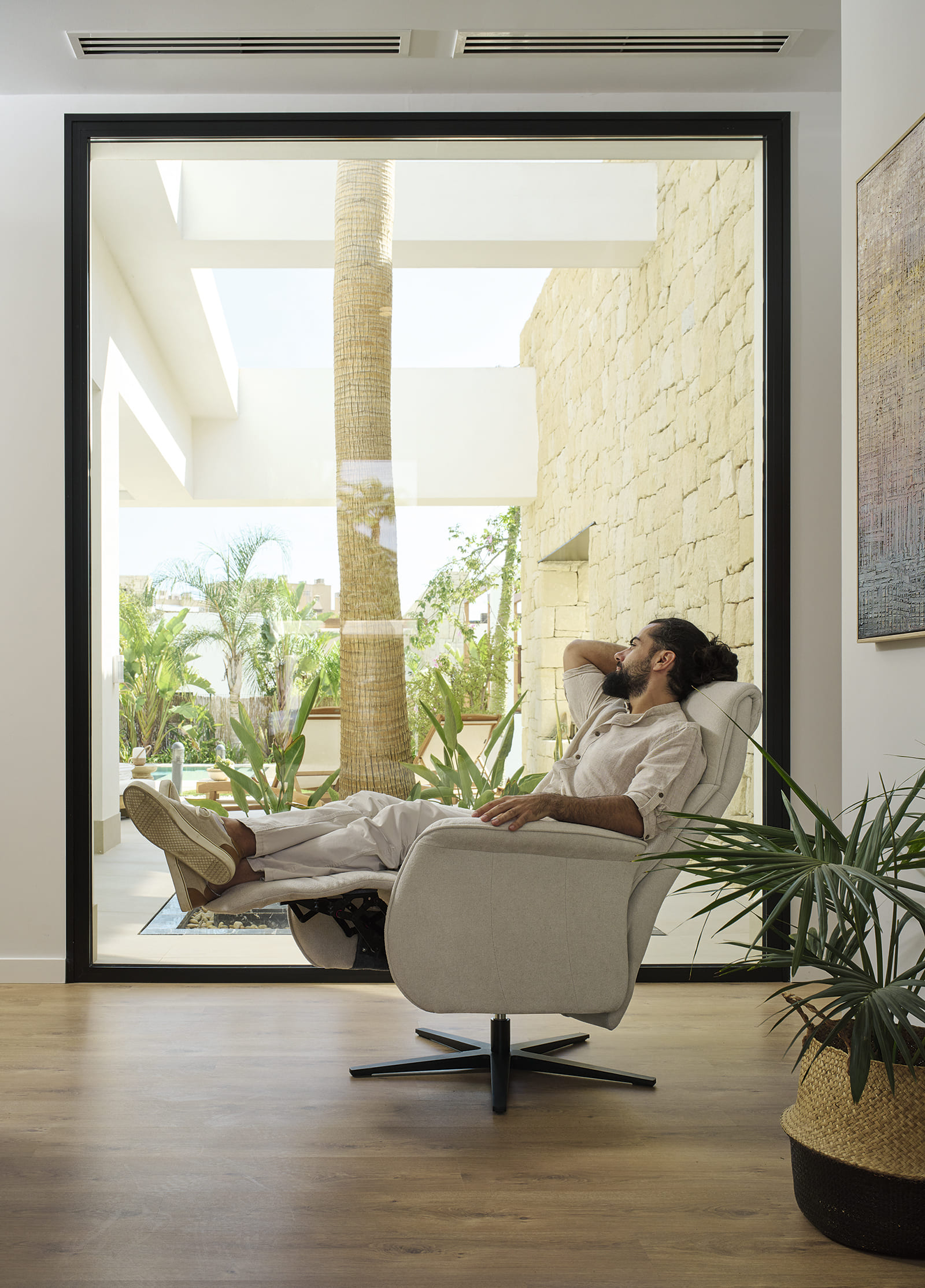 Mopal-exterior-67-GALA