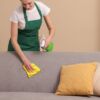 limpiar muebles tapizados